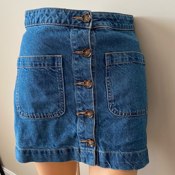 WE THE FREE Denim Jean Skirt button up Super High Rise Size 24 - 4 pockets - Picture 4 of 16